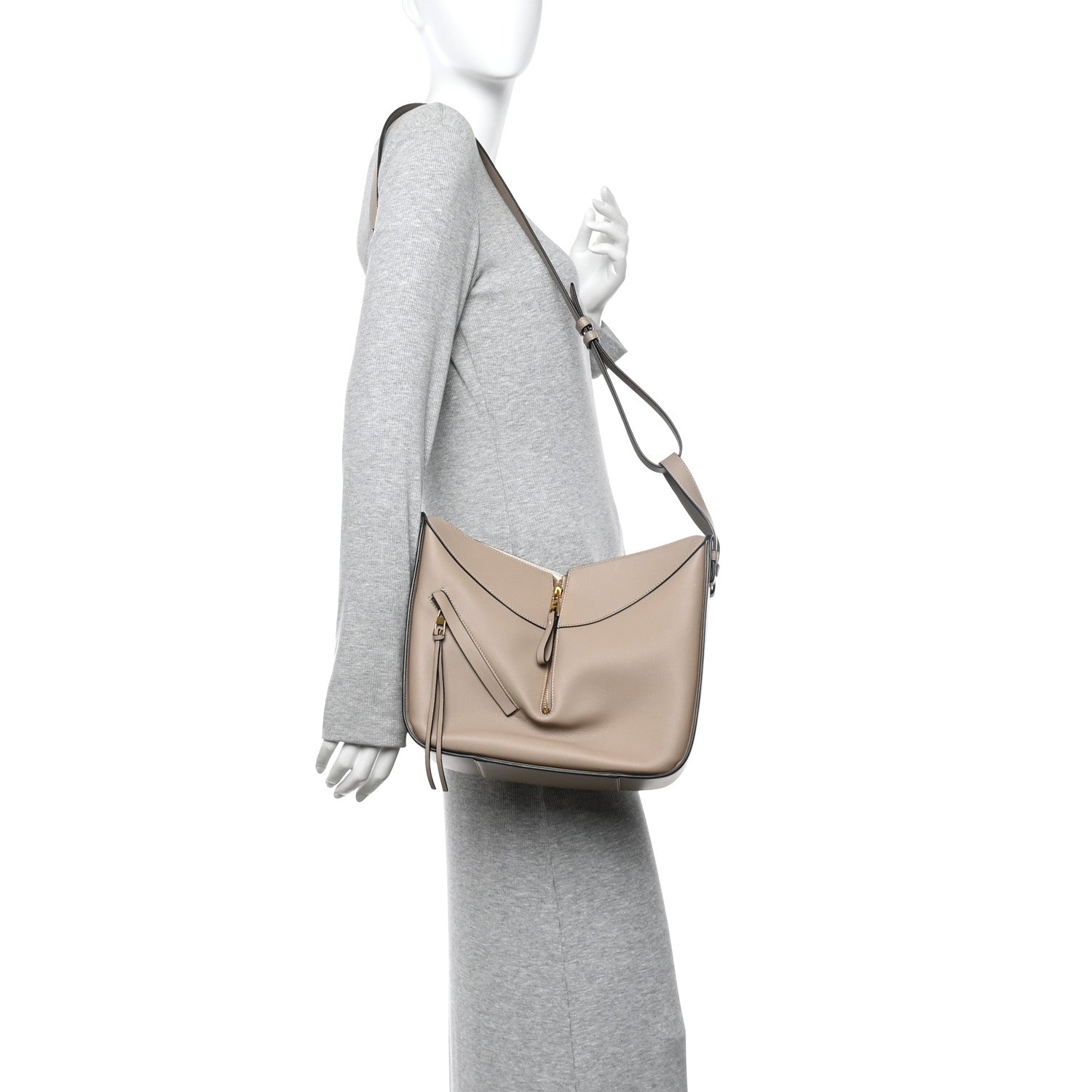 Loewe Calfskin Small Hammock Shoulder Bag Sand 2 of 11