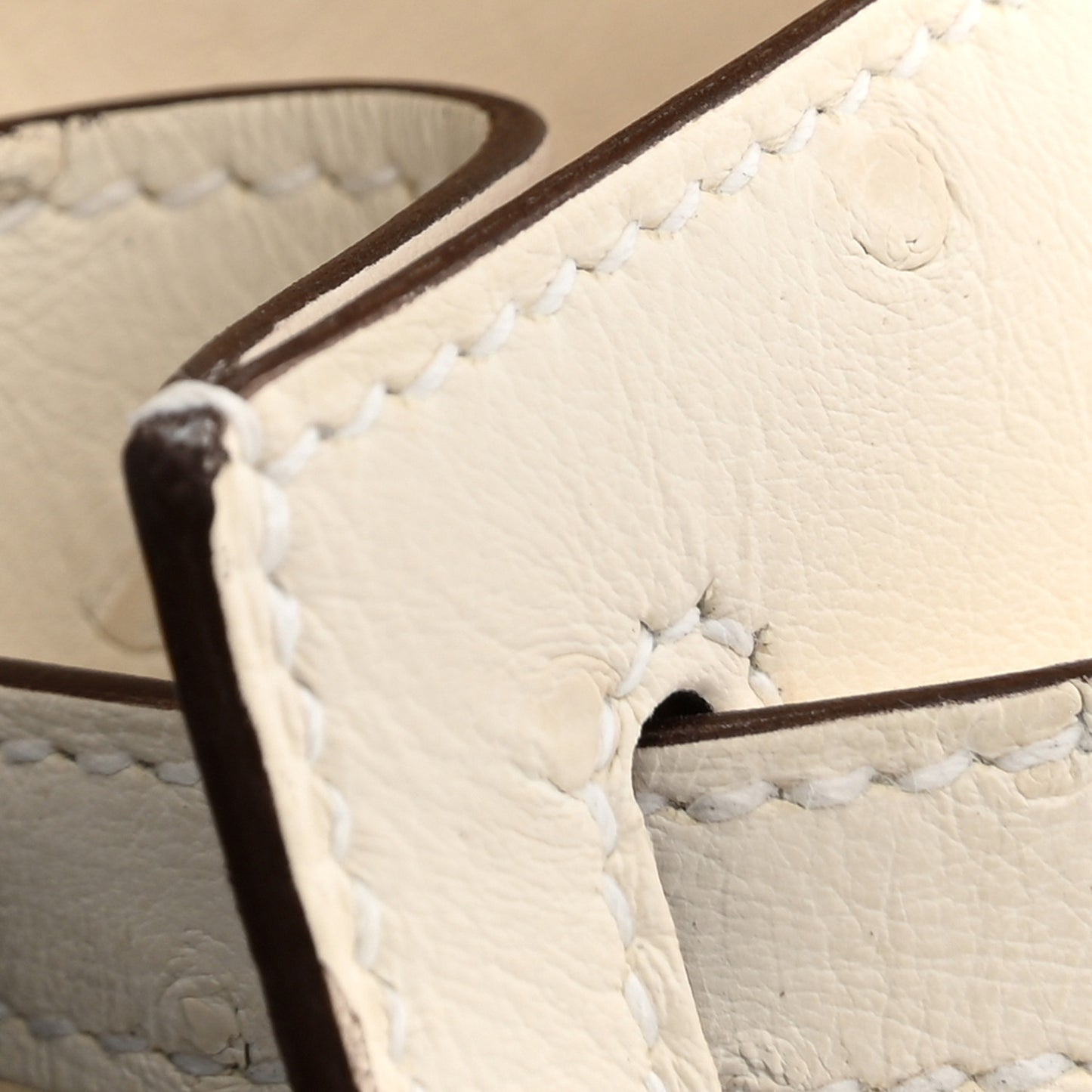 Ostrich Kelly Pochette Clutch Nata