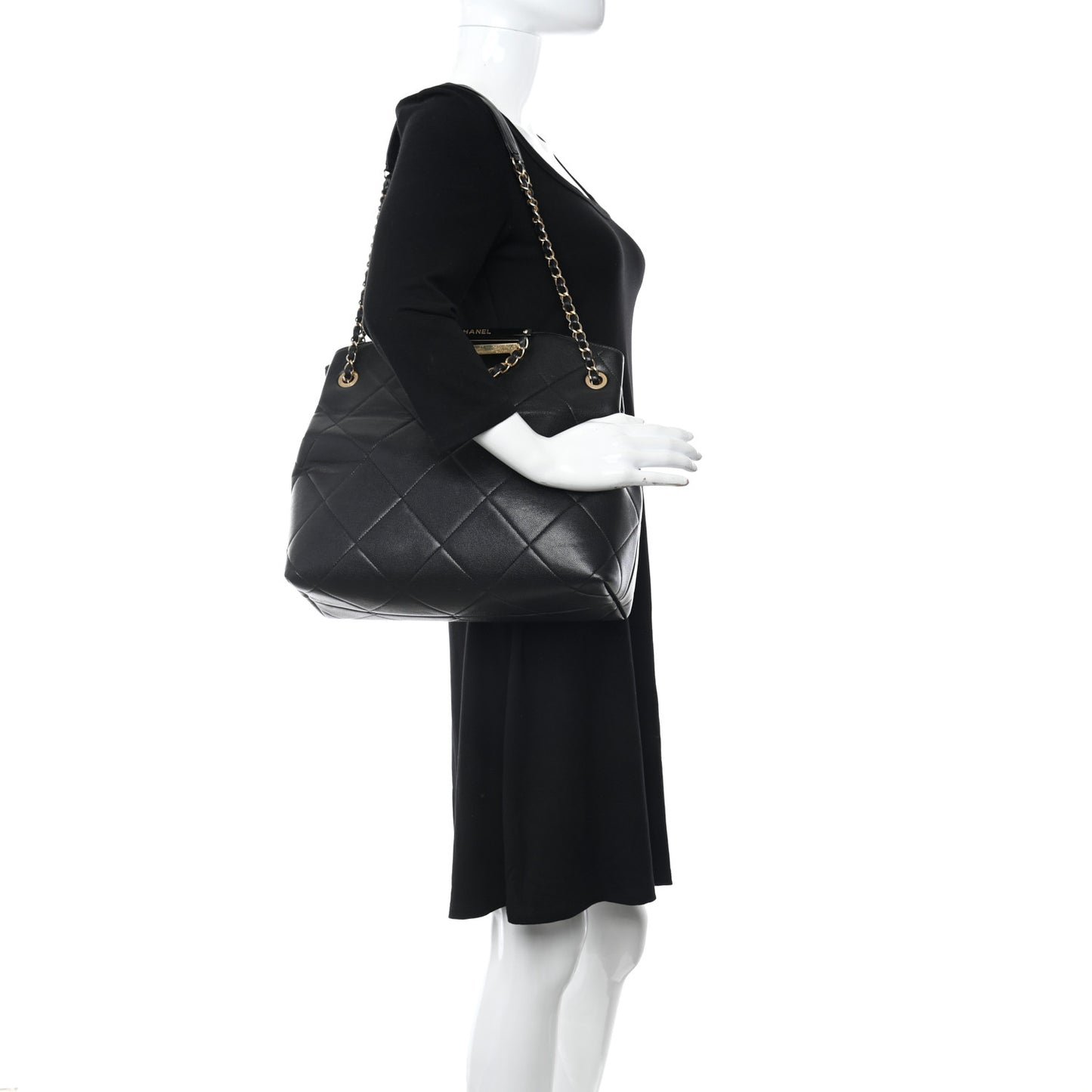 Caviar Quilted Large A Real Catch Shopping Bag Black
