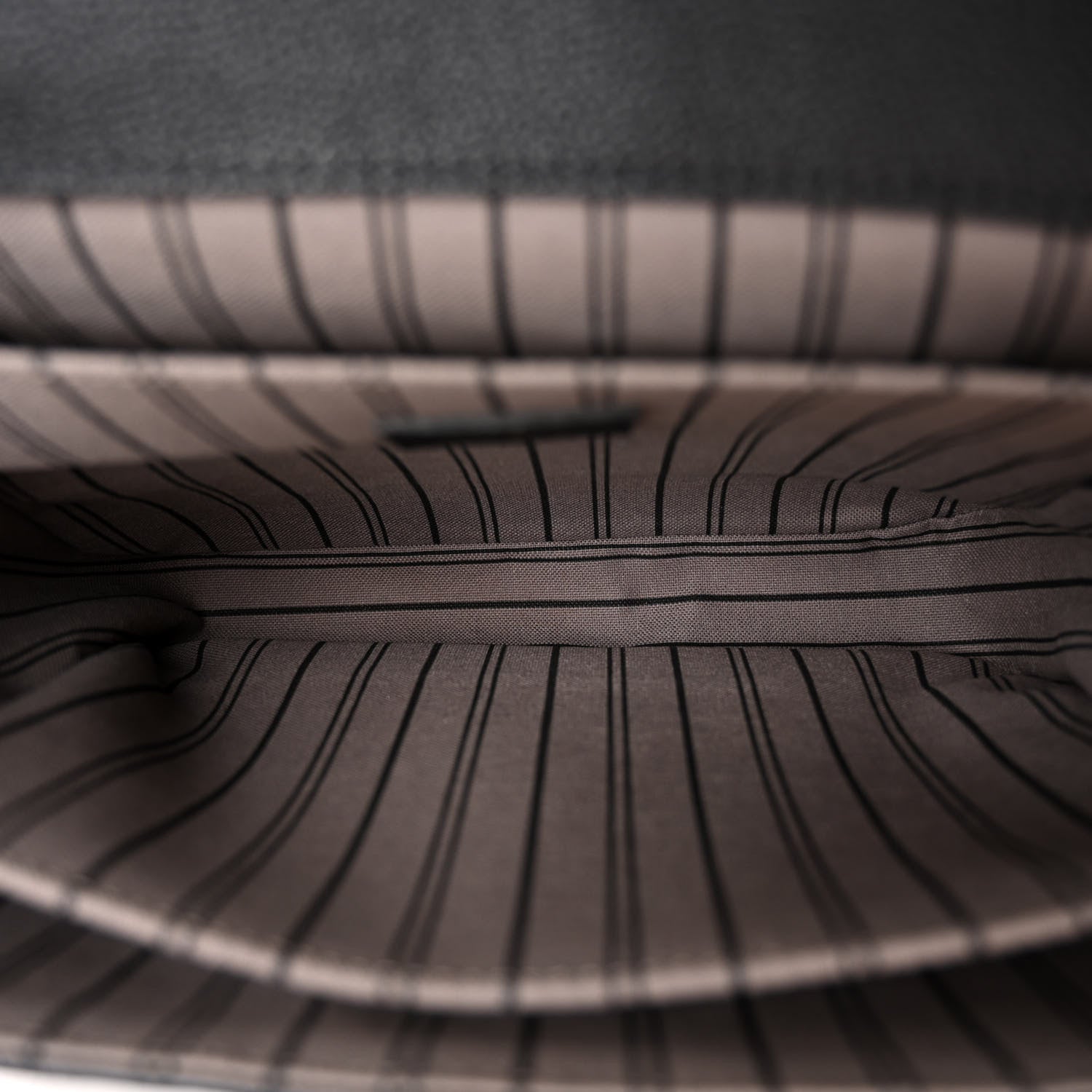 Louis Vuitton Empreinte Pochette Metis Black 5 of 9