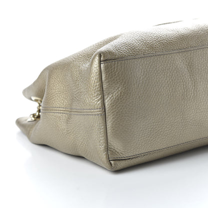 Gucci Metallic Pebbled Calfskin Medium Soho Chain Shoulder Bag Golden Beige 6 of 10