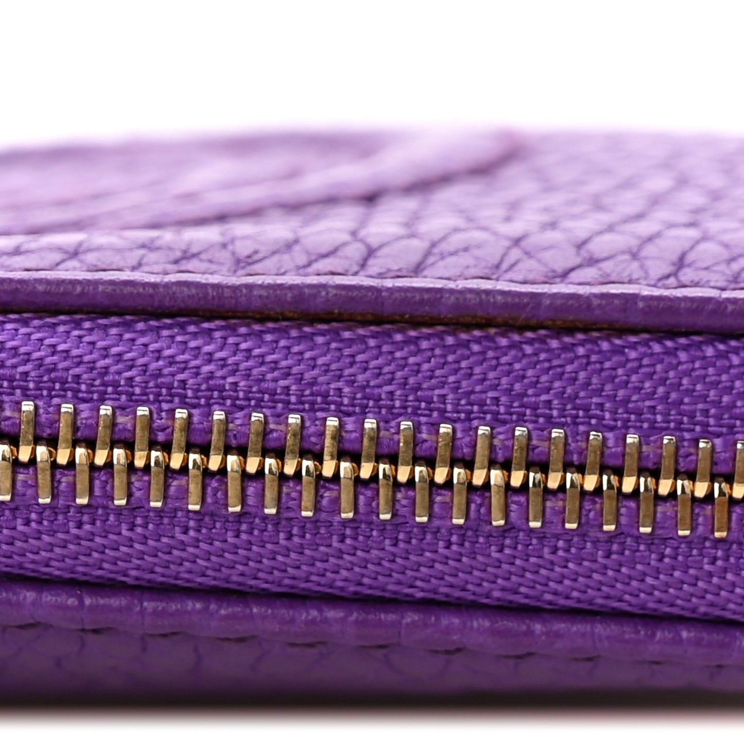 Pebbled Calfskin Soho Key Case Purple