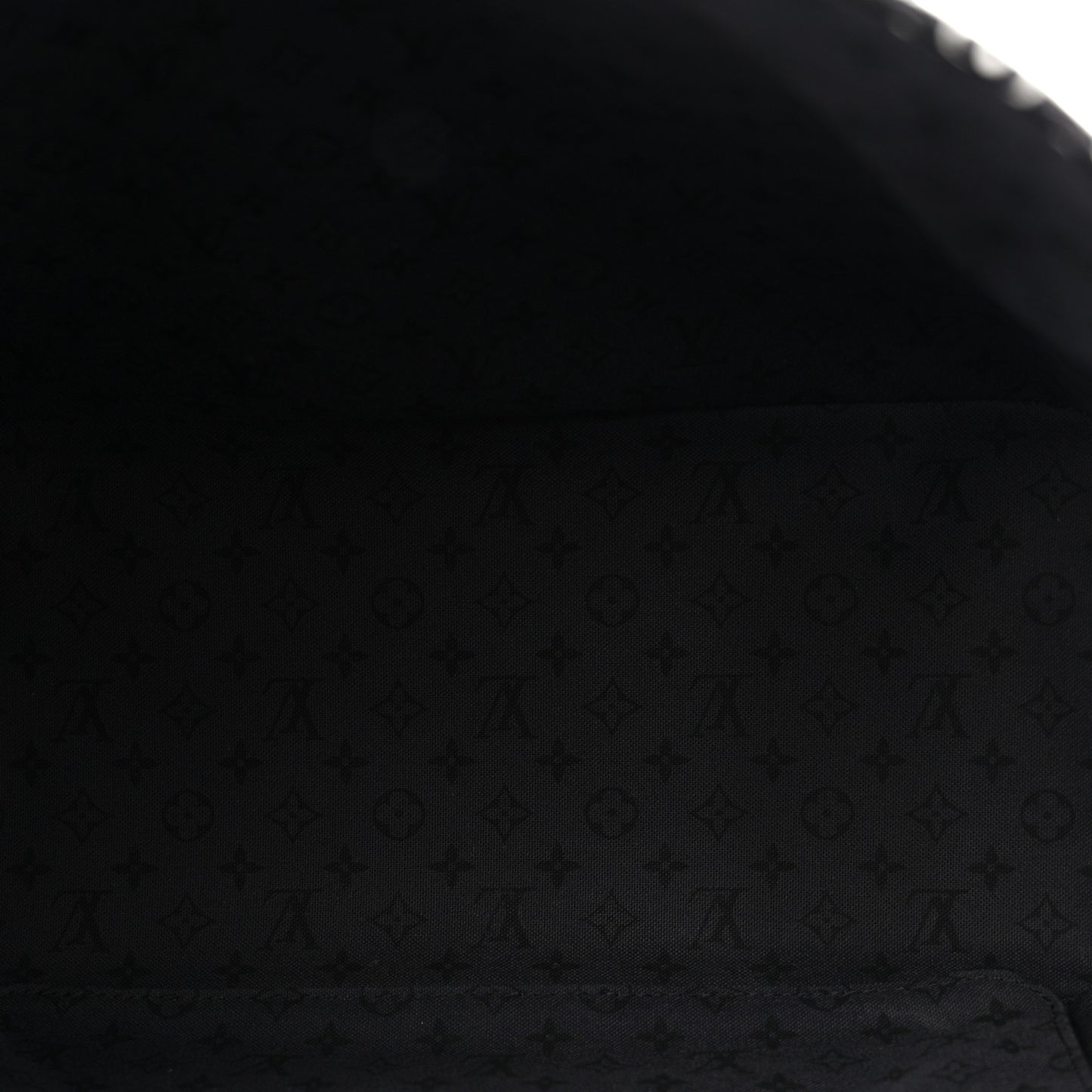 Monogram Giant Crafty Neverfull MM Creme Rouge Black