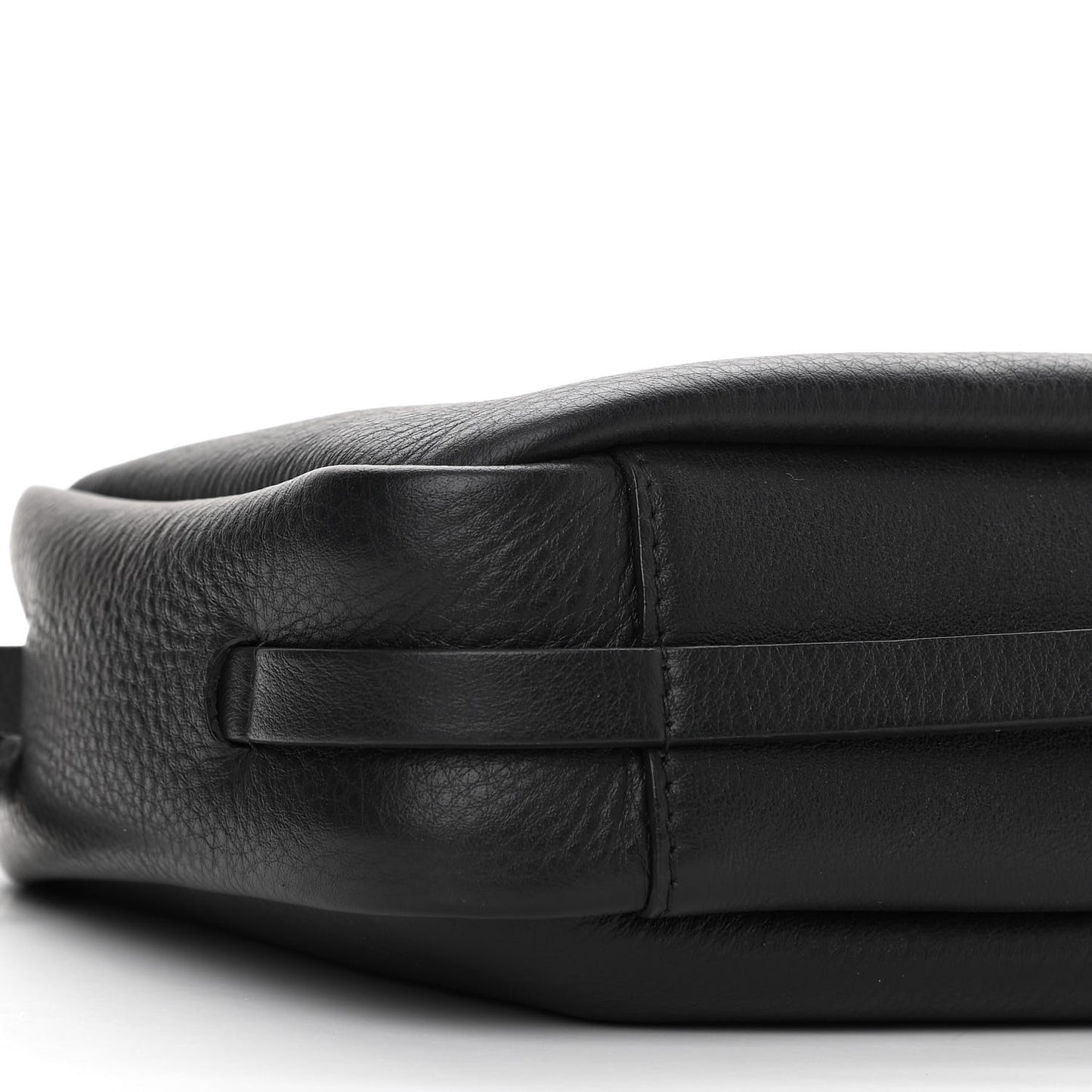 Calfskin Puppy And Kitten S Everyday Camera Bag Black