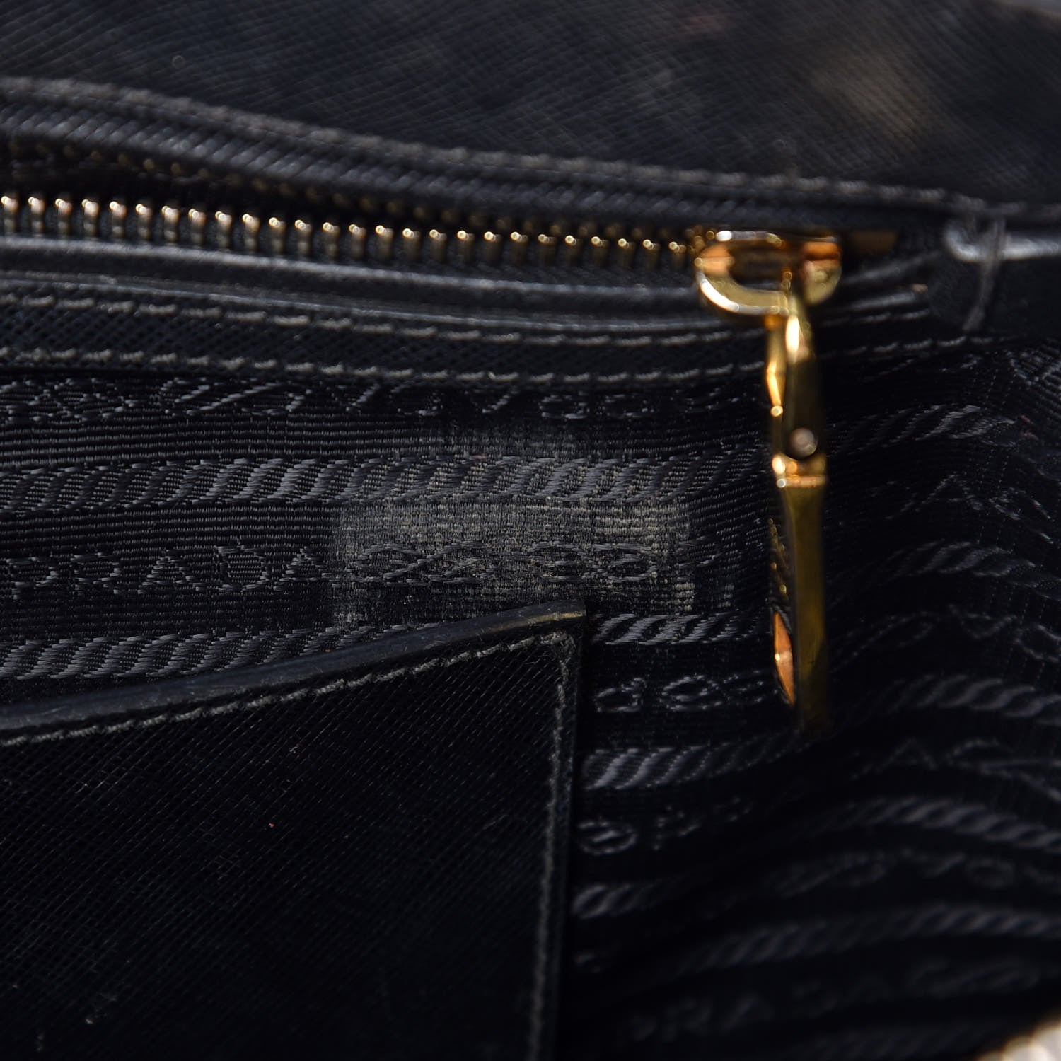 Prada Saffiano Medium Galleria Double Zip Tote Black 10 of 23