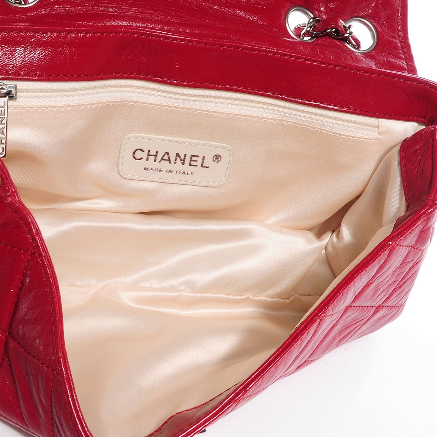 Lambskin Quilted East West Flap Red