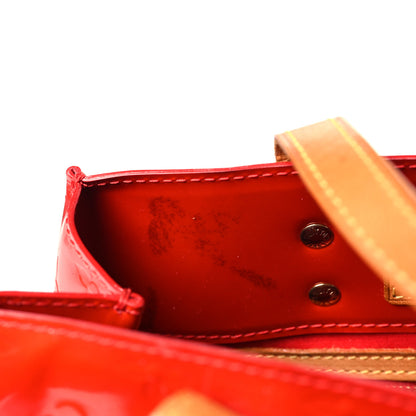 Louis Vuitton Vernis Reade PM Rouge 11 of 11