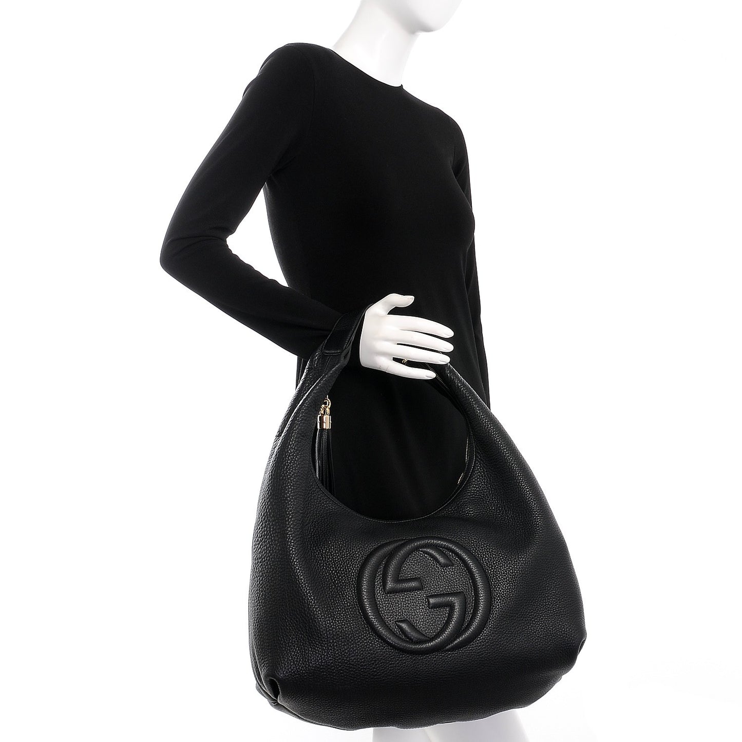 Pebbled Calfskin Large Soho Hobo Black