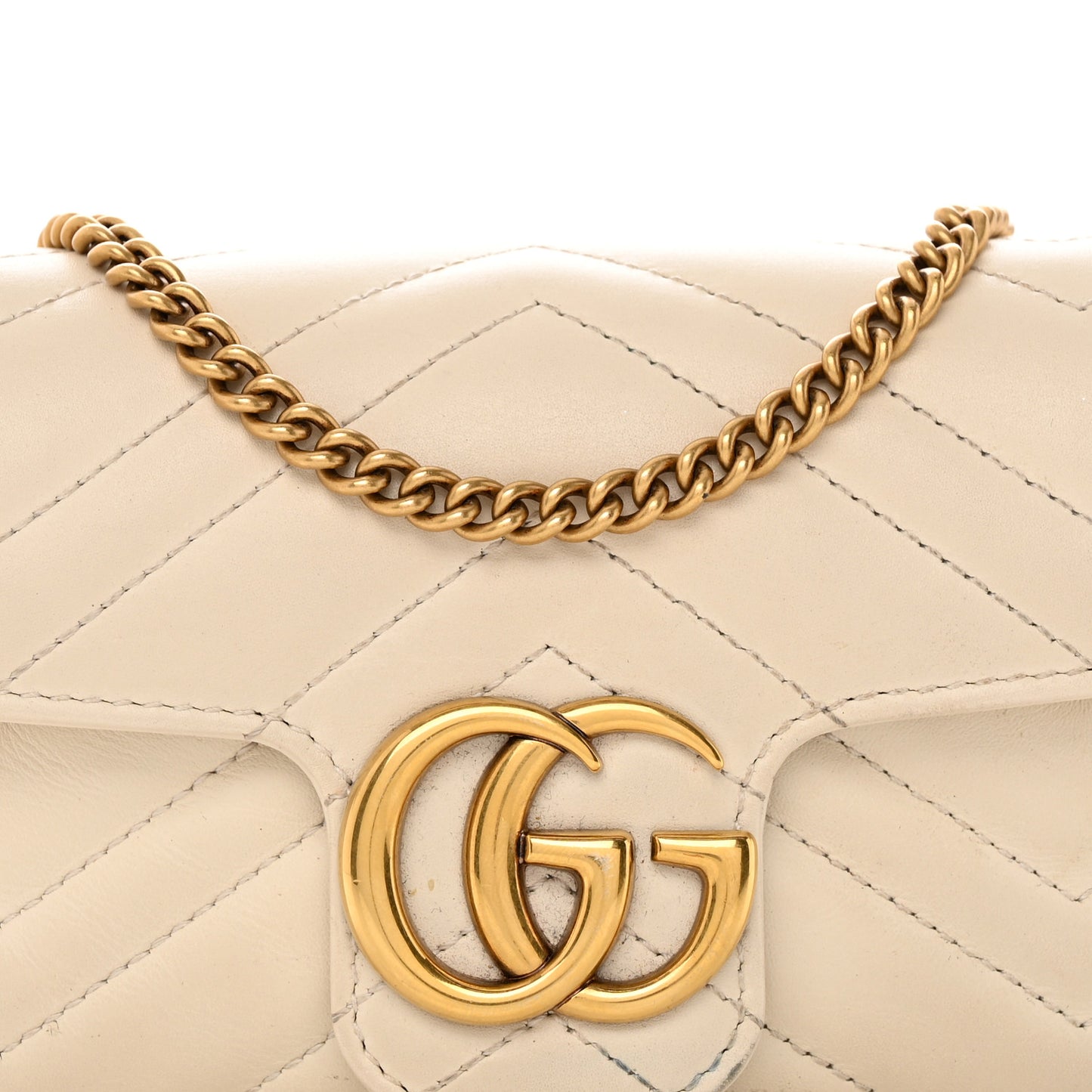Calfskin Matelasse Super Mini GG Marmont Shoulder Bag White