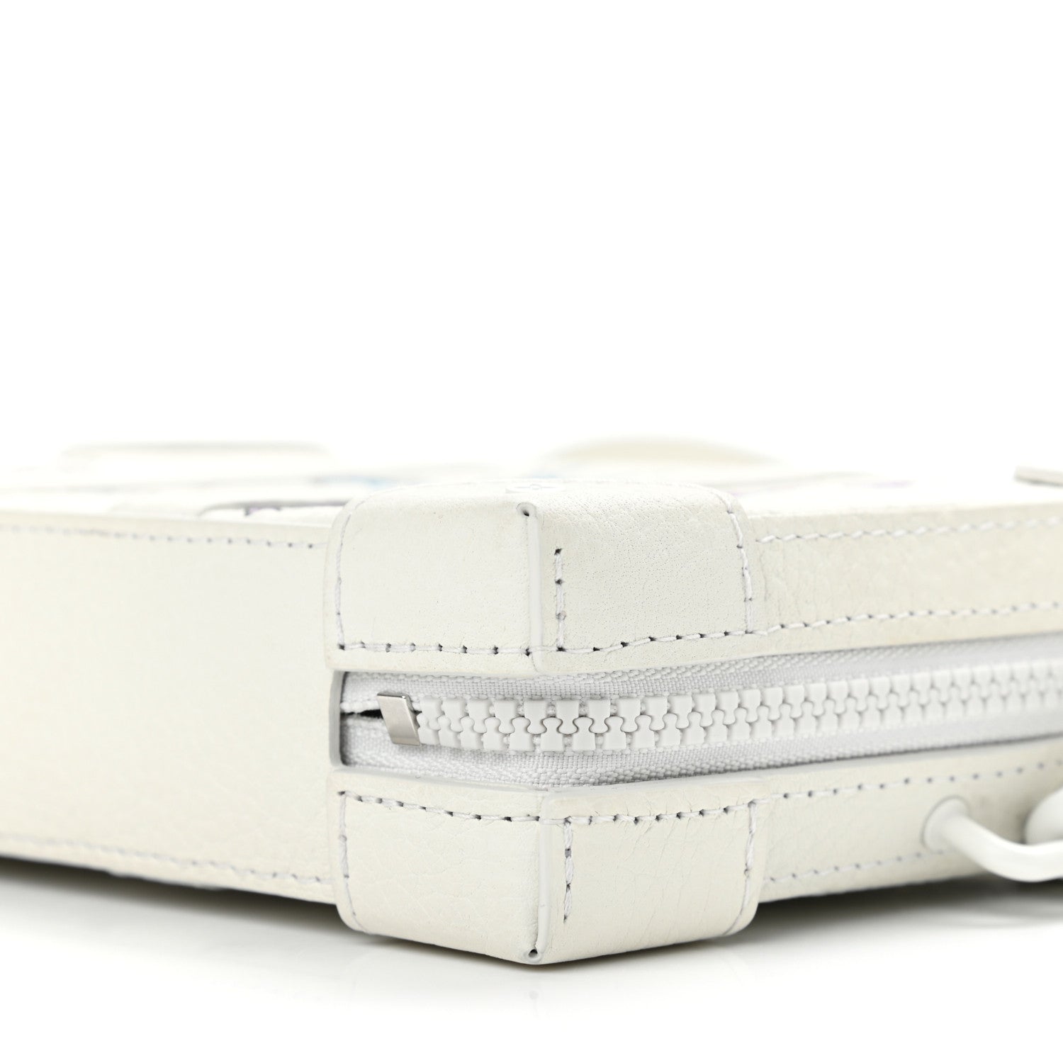 Louis Vuitton Taurillon Monogram LV Friends Soft Trunk Wallet White 10 of 11