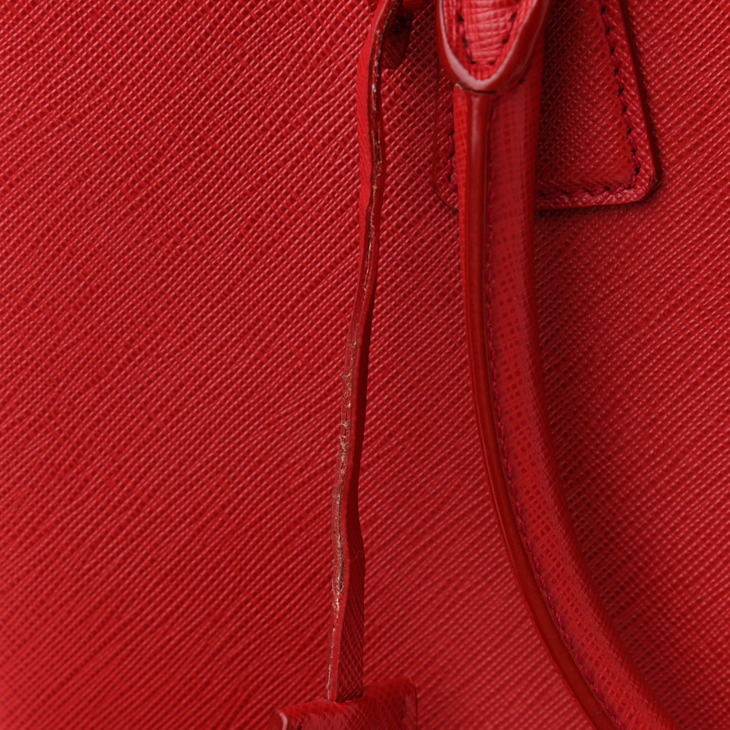 Saffiano Lux Medium Tote Fuoco