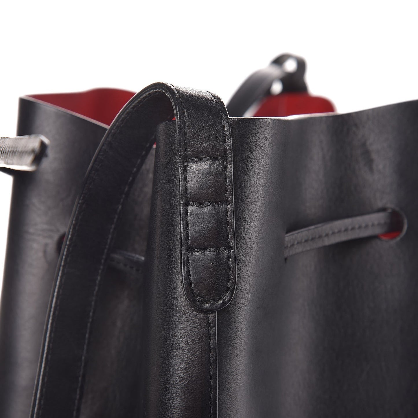 Vegetable Tanned Calfskin Bucket Bag Black Flamma