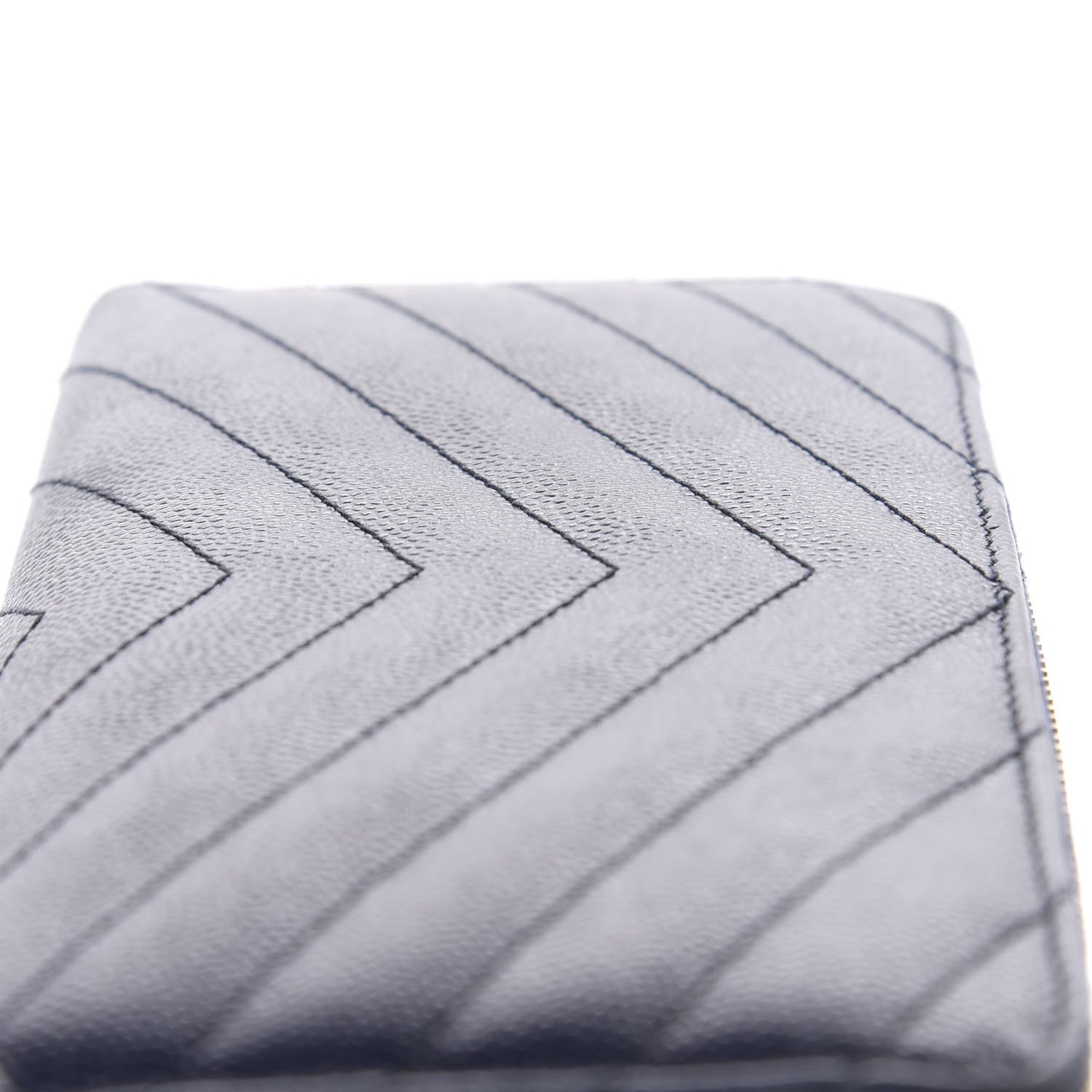 Saint Laurent Grain De Poudre Matelasse Chevron Monogram Zip Around Wallet Navy 11 of 11