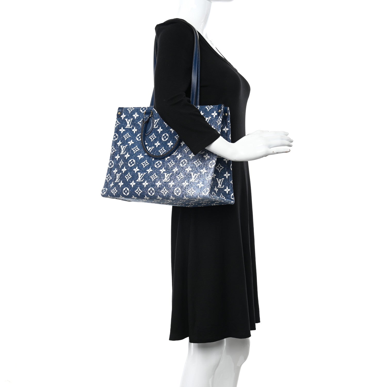 Louis Vuitton Monogram Jacquard Denim Onthego MM Bleu 2 of 10
