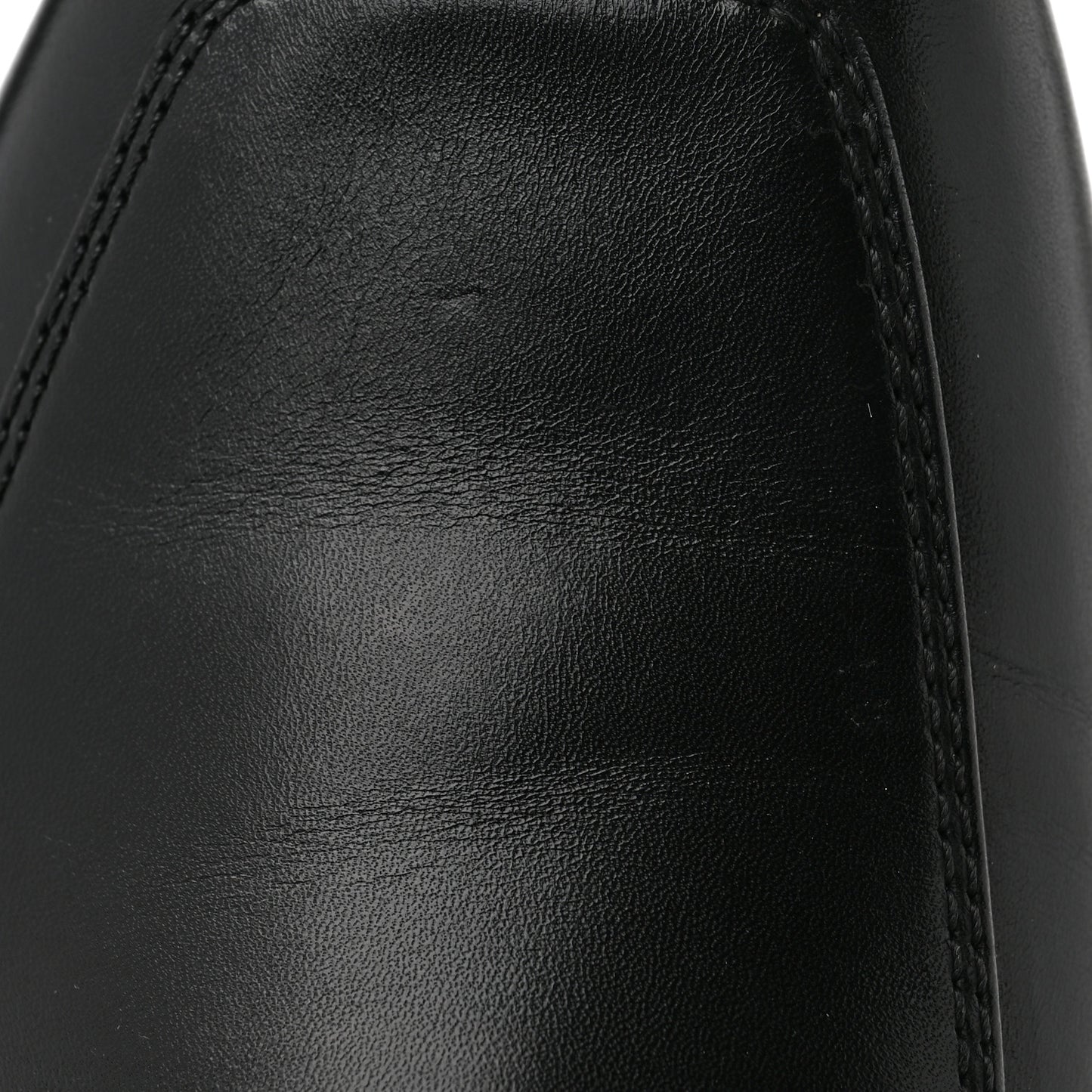 Calfskin Upper Case Flat Loafer 38 Black