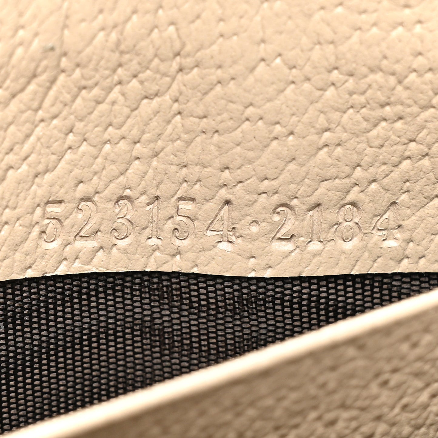 GG Supreme Monogram Textured Dollar Calfskin Web Ophidia Zip Around Wallet Beige Mystic White Oatmeal