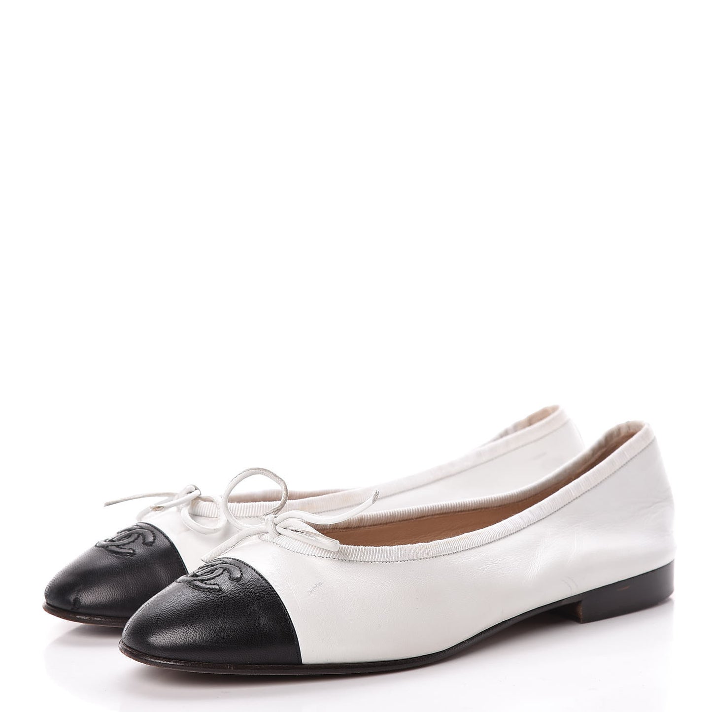 Lambskin Cap Toe Ballerina Flats 38.5 White Black