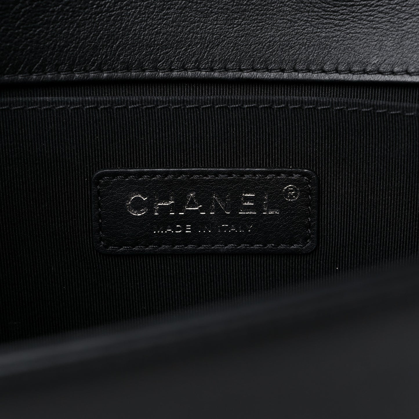 Calfskin Pearl Tweed Medium Boy Flap Black