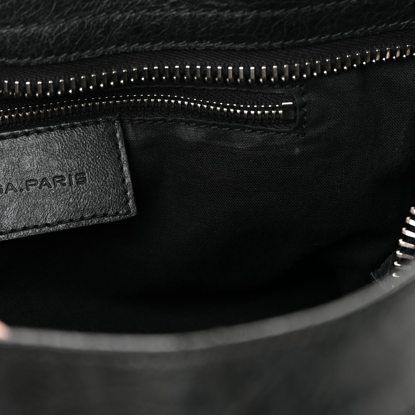 Agneau Giant 21 Silver Hardware City Black