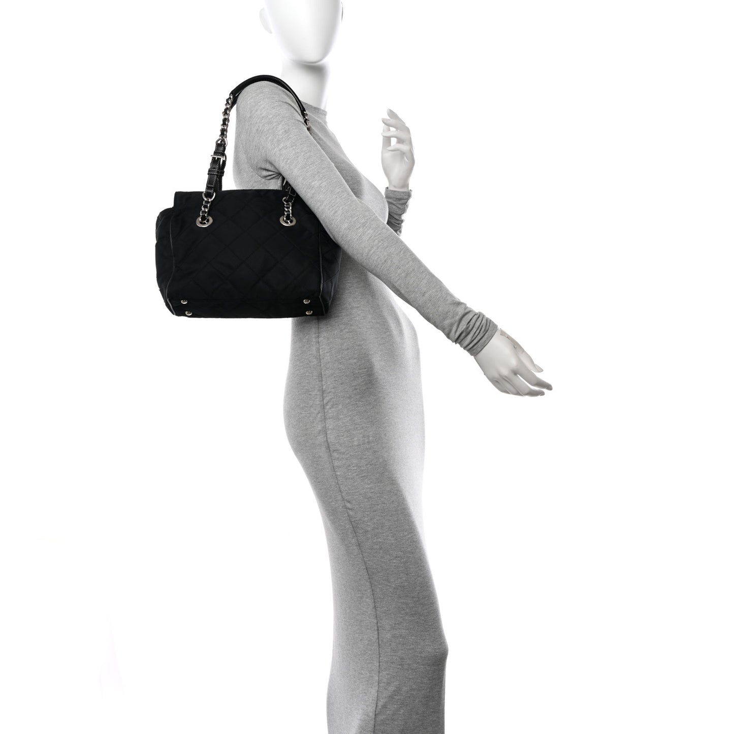 Nylon Tessuto Quilted Chain Shoulder Bag Black