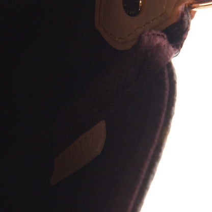 Louis Vuitton Monogram Favorite MM 8 of 9
