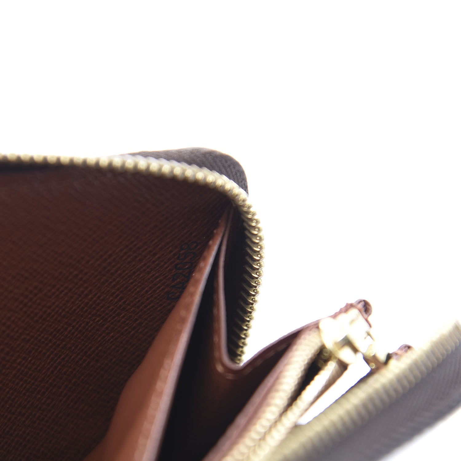 Louis Vuitton Monogram Zippy Wallet 7 of 7