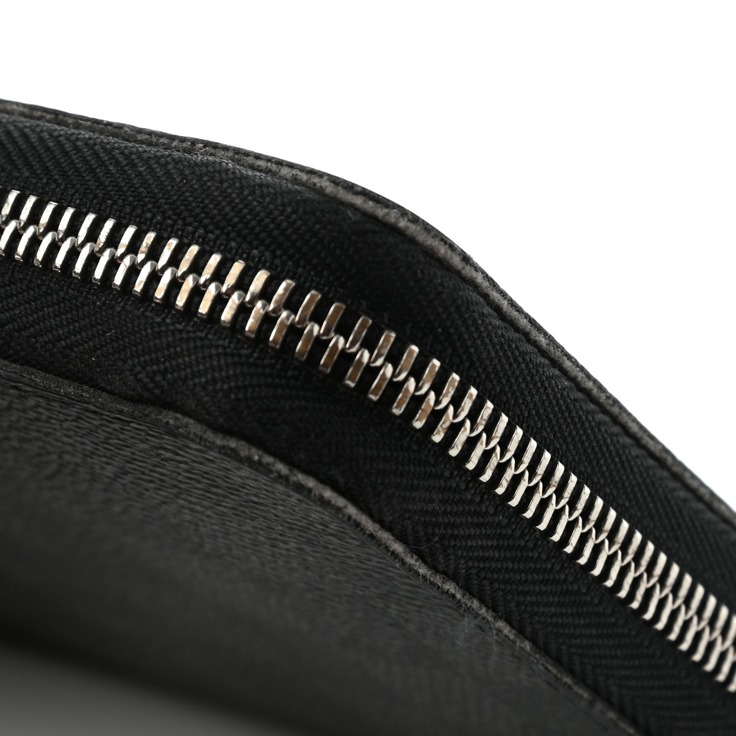 Damier Graphite Zippy Organizer Wallet