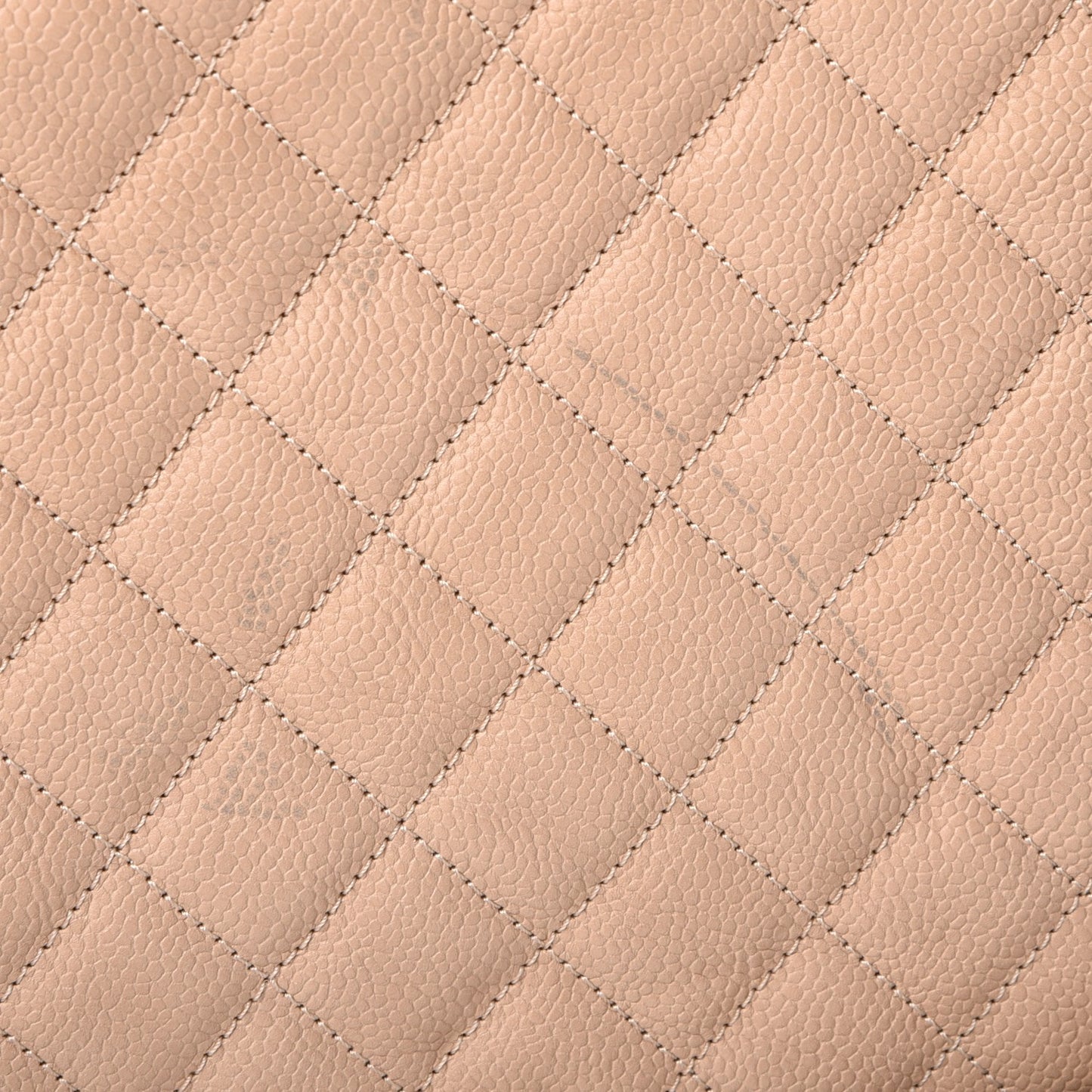 Caviar Quilted Large CC Filigree Vanity Case Beige Black