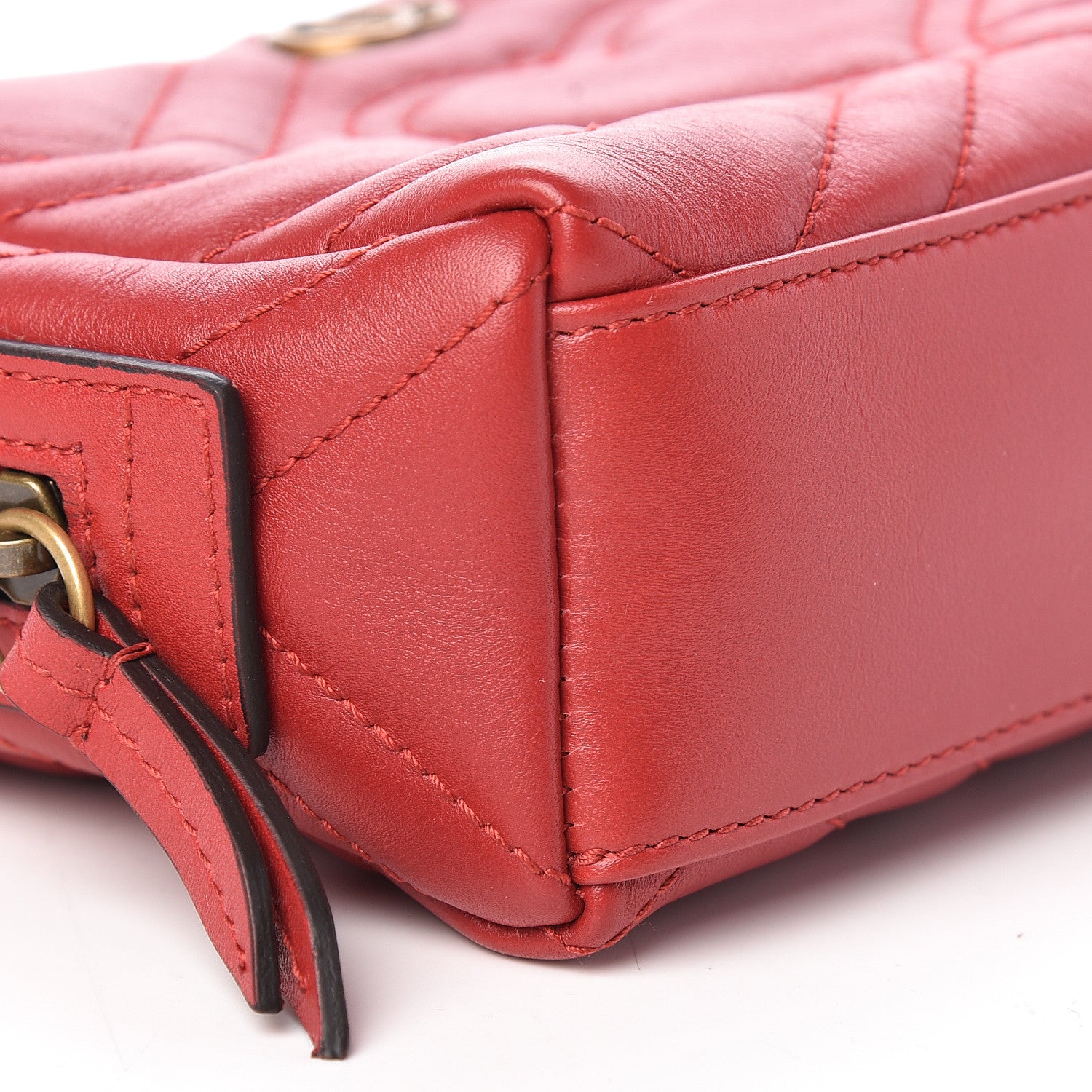 Gucci Calfskin Matelasse GG Marmont Cosmetic Case Hibiscus Red 8 of 9