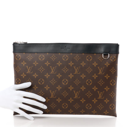 Louis Vuitton Monogram Discovery Pochette GM 2 of 12