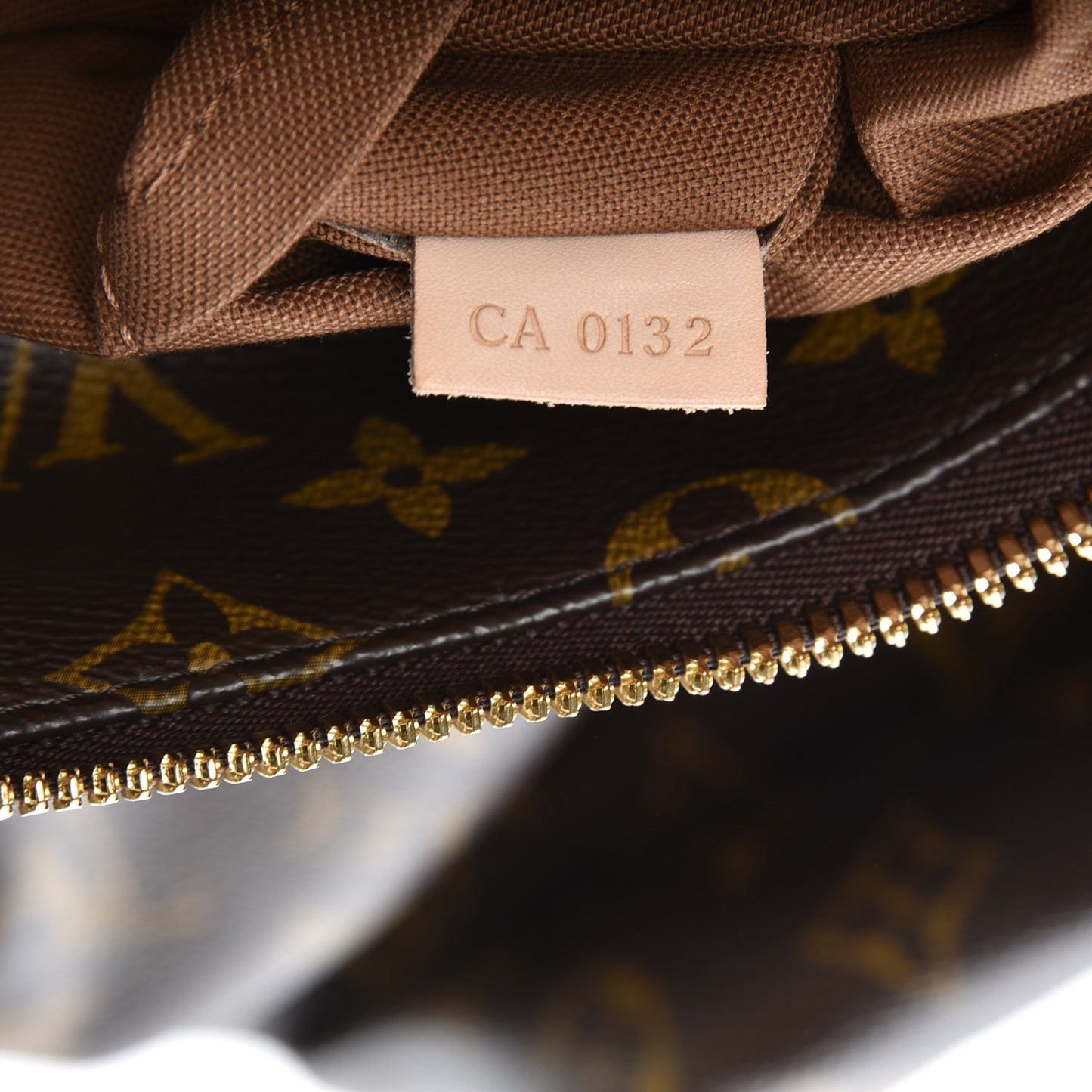Monogram Sully MM