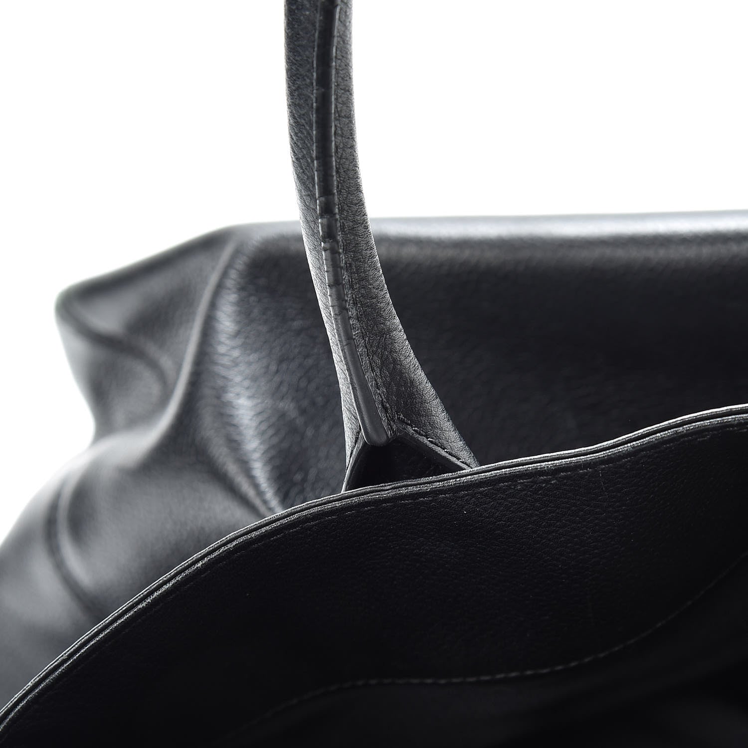 Chanel Calfskin Tall Cerf Tote Black 18 of 32