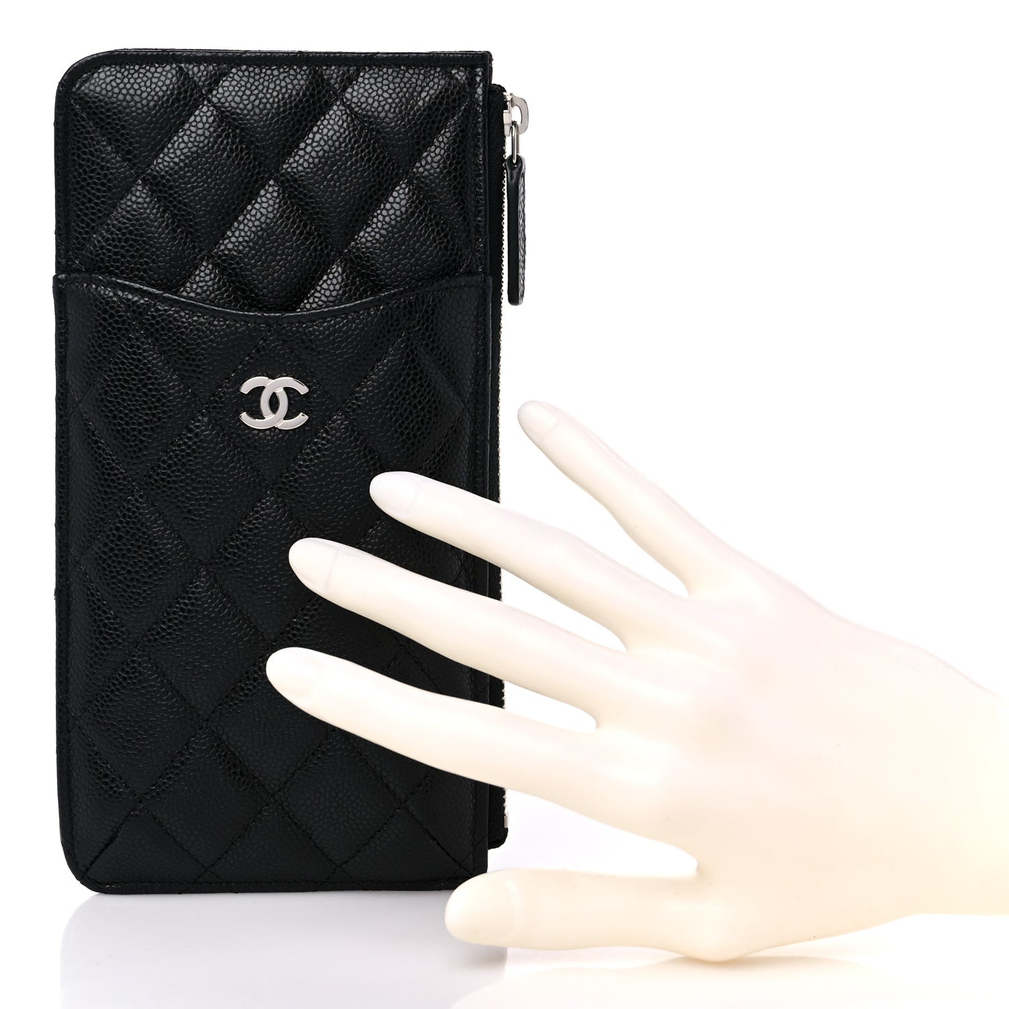 Caviar Quilted Classic iPhone Pouch Black