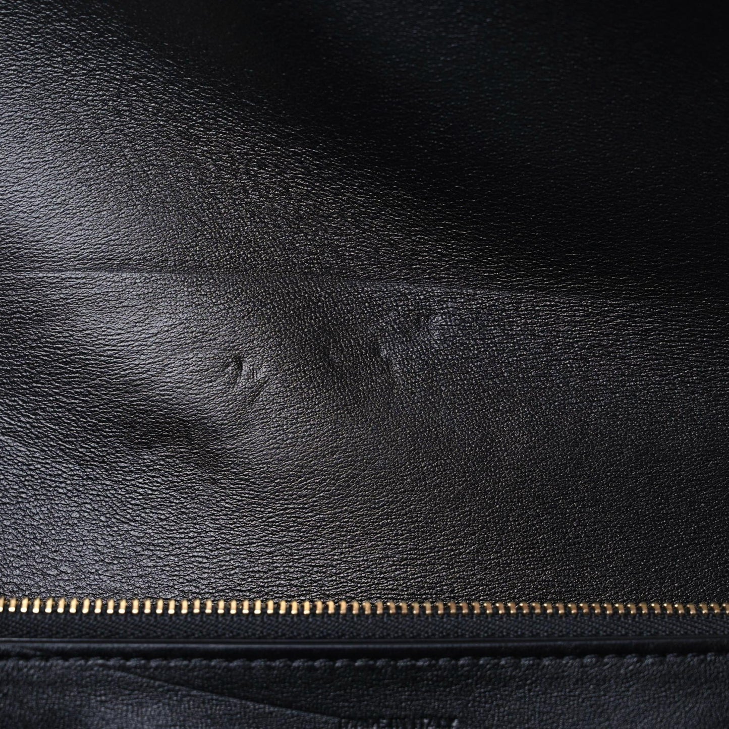 Box Calfskin Medium Classic Box Flap Bag Black