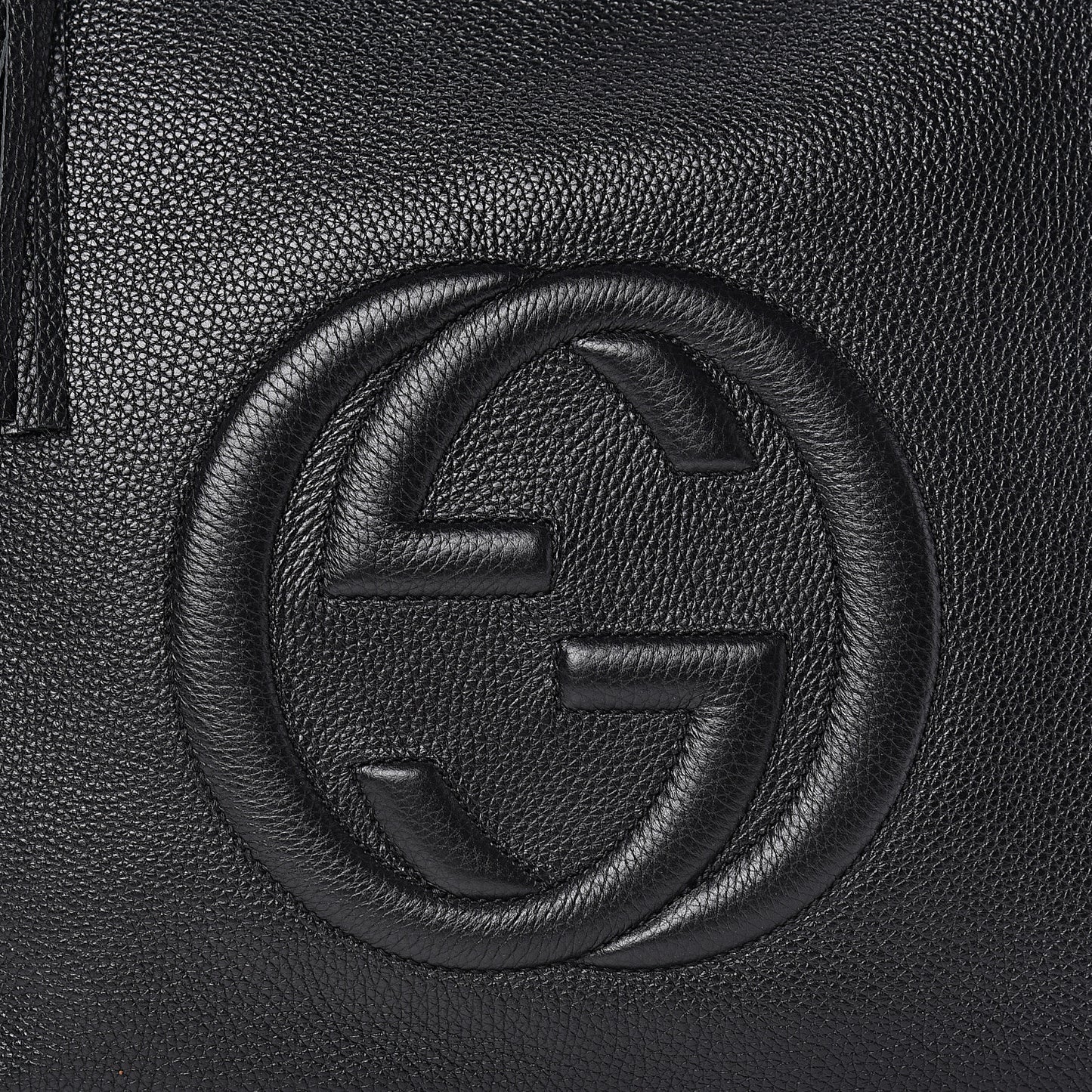 Pebbled Calfskin Large Soho Hobo Black