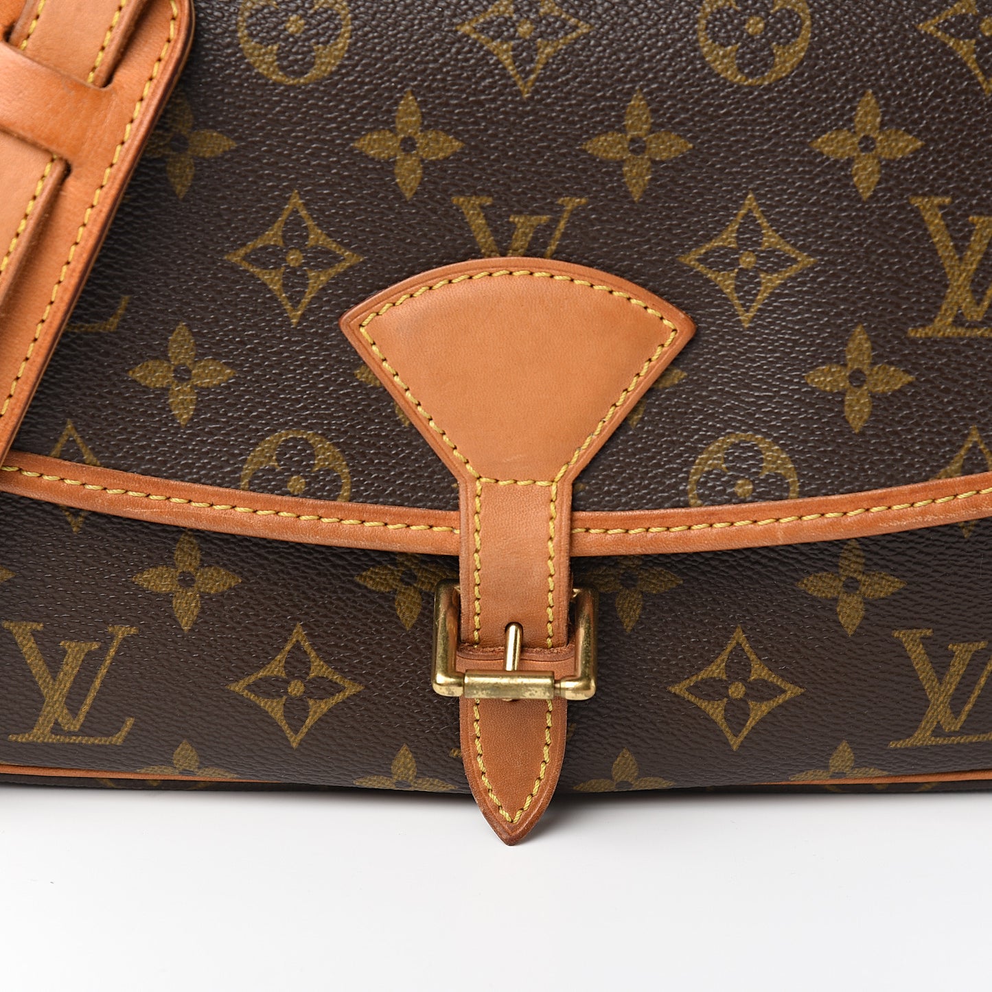 Monogram Sologne