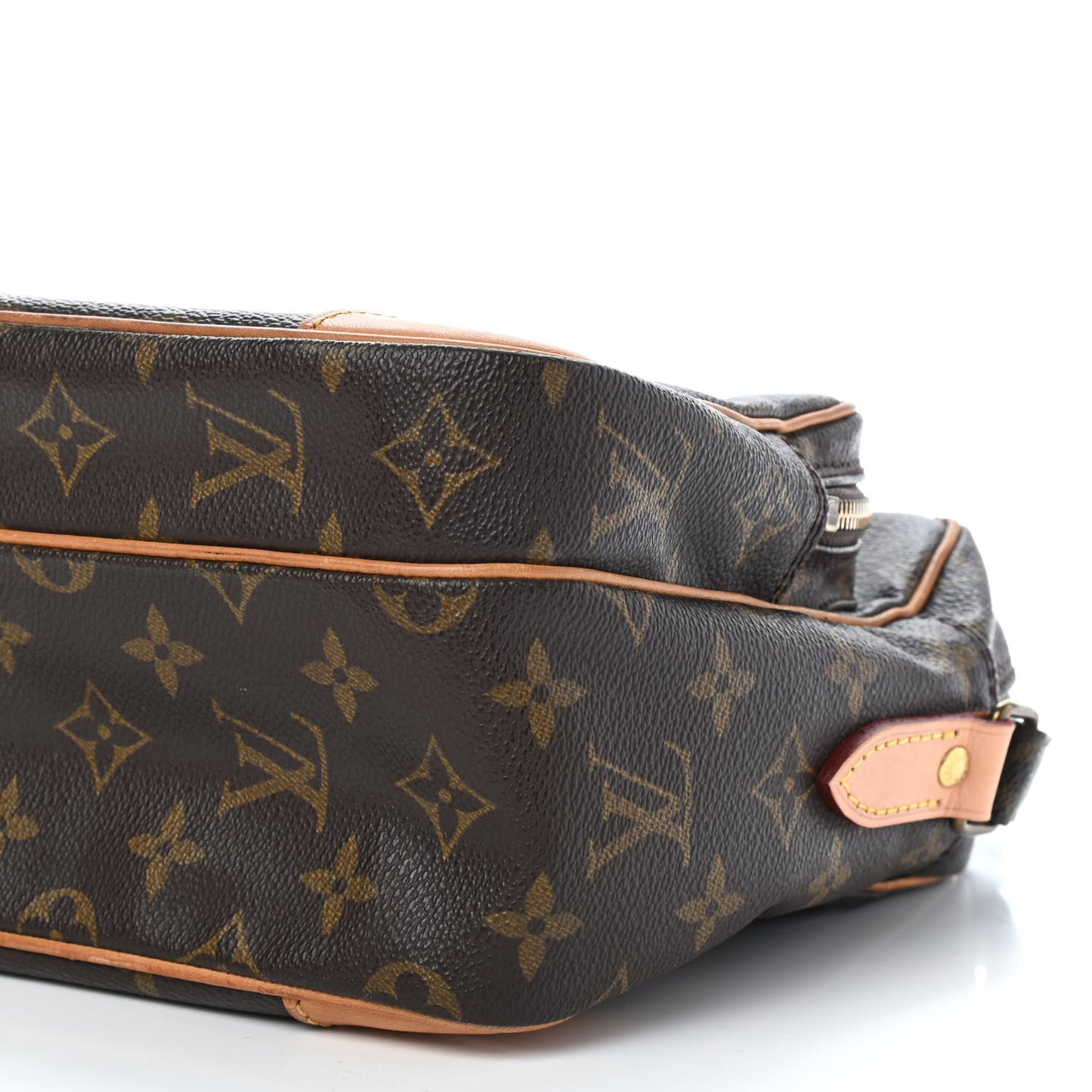 Monogram Nil 28