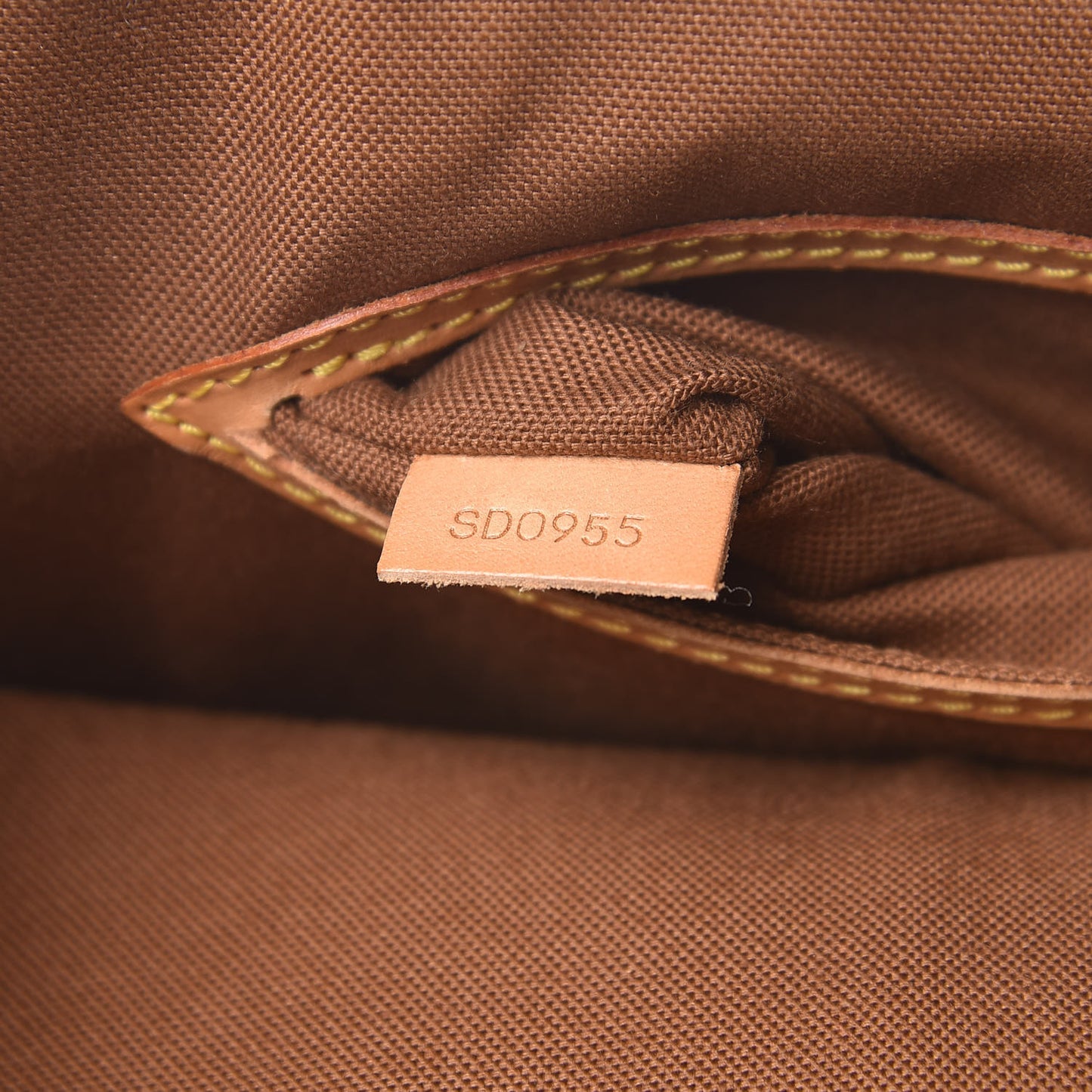 Monogram Alma PM