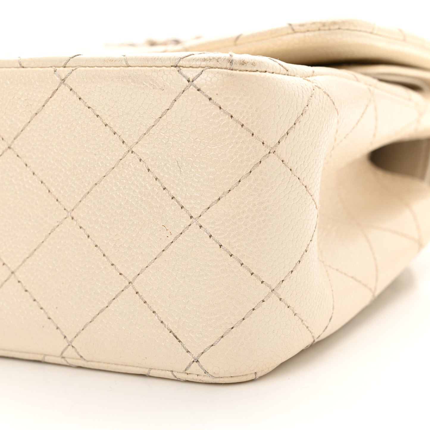 Iridescent Caviar Quilted Jumbo Double Flap Dark White