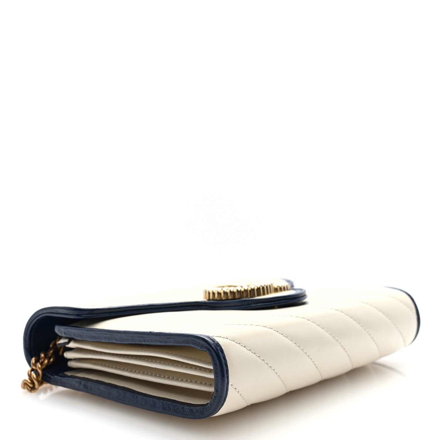 Gucci Vintage Effect Calfskin Matelasse Diagonal Torchon GG Marmont Chain Wallet Mystic White Blue Agata 4 of 9