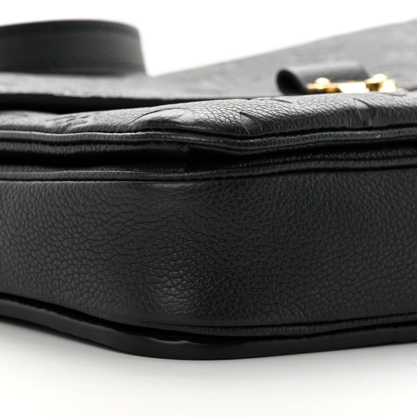 LOUIS VUITTON Empreinte Pochette Metis Black