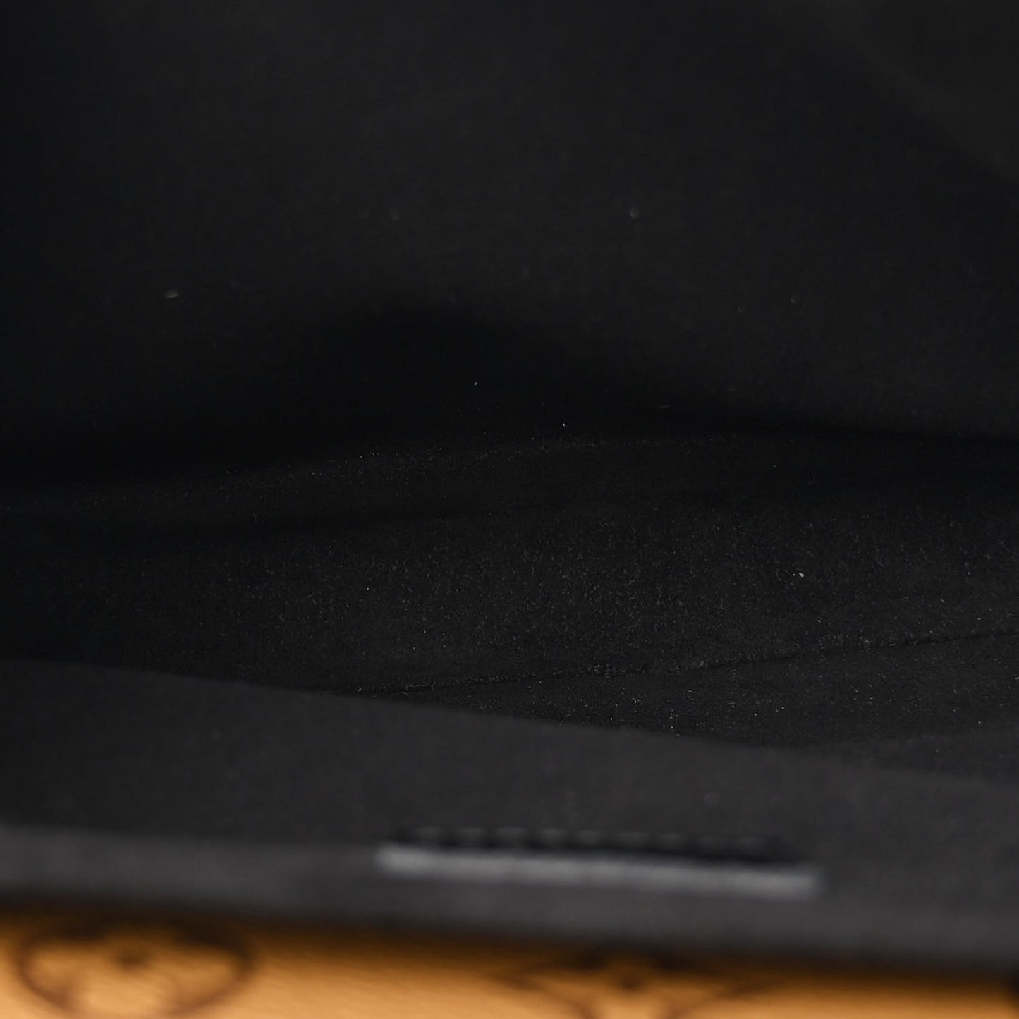 Reverse Monogram Pochette Metis
