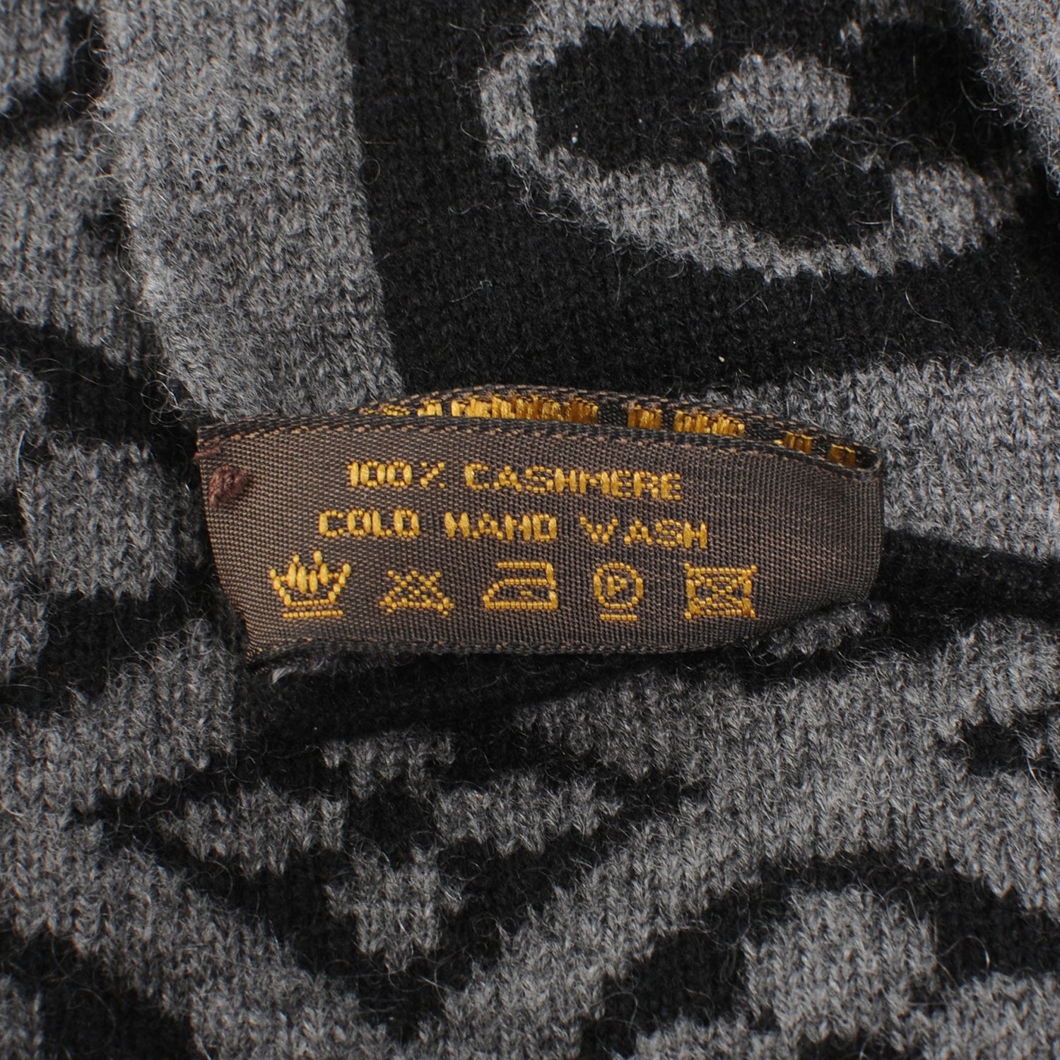 Louis Vuitton Cashmere Monogram Scarf 7 of 7