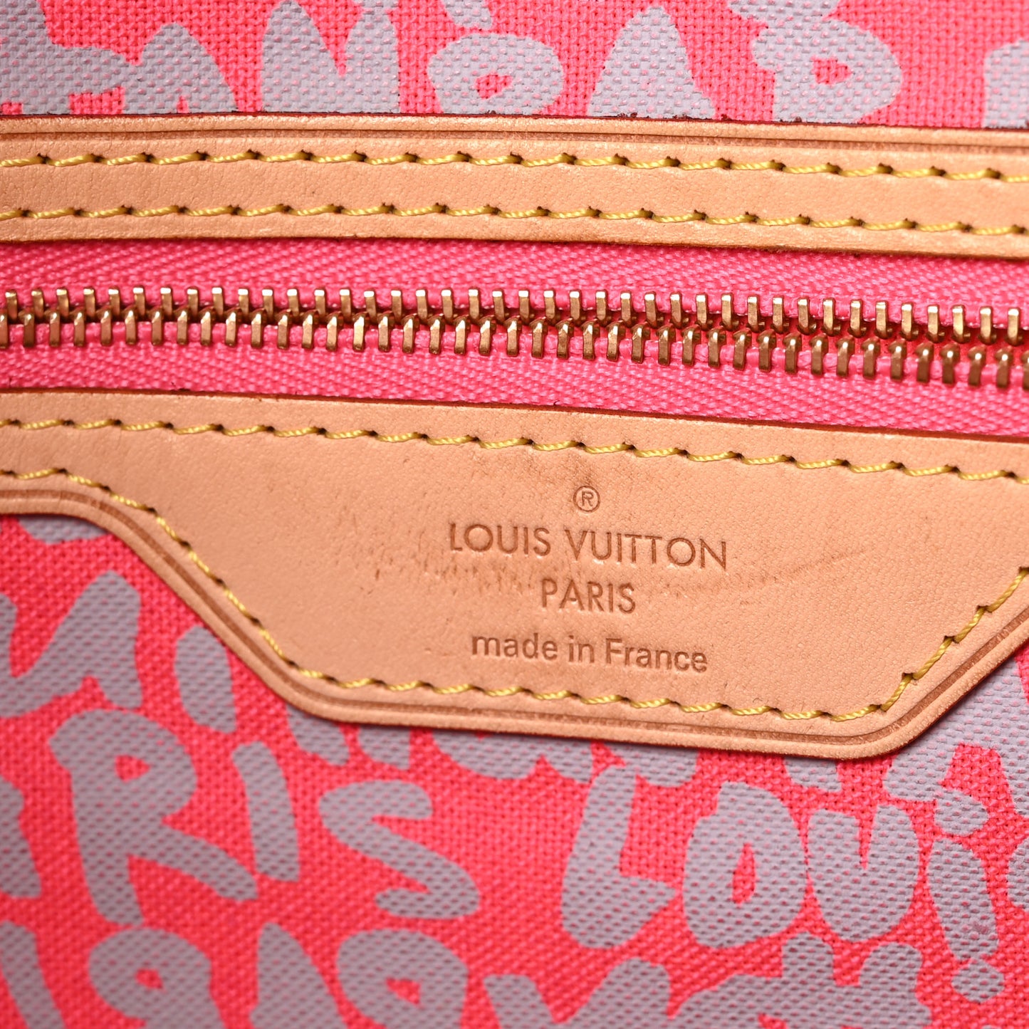 Monogram Graffiti Neverfull GM Fuchsia