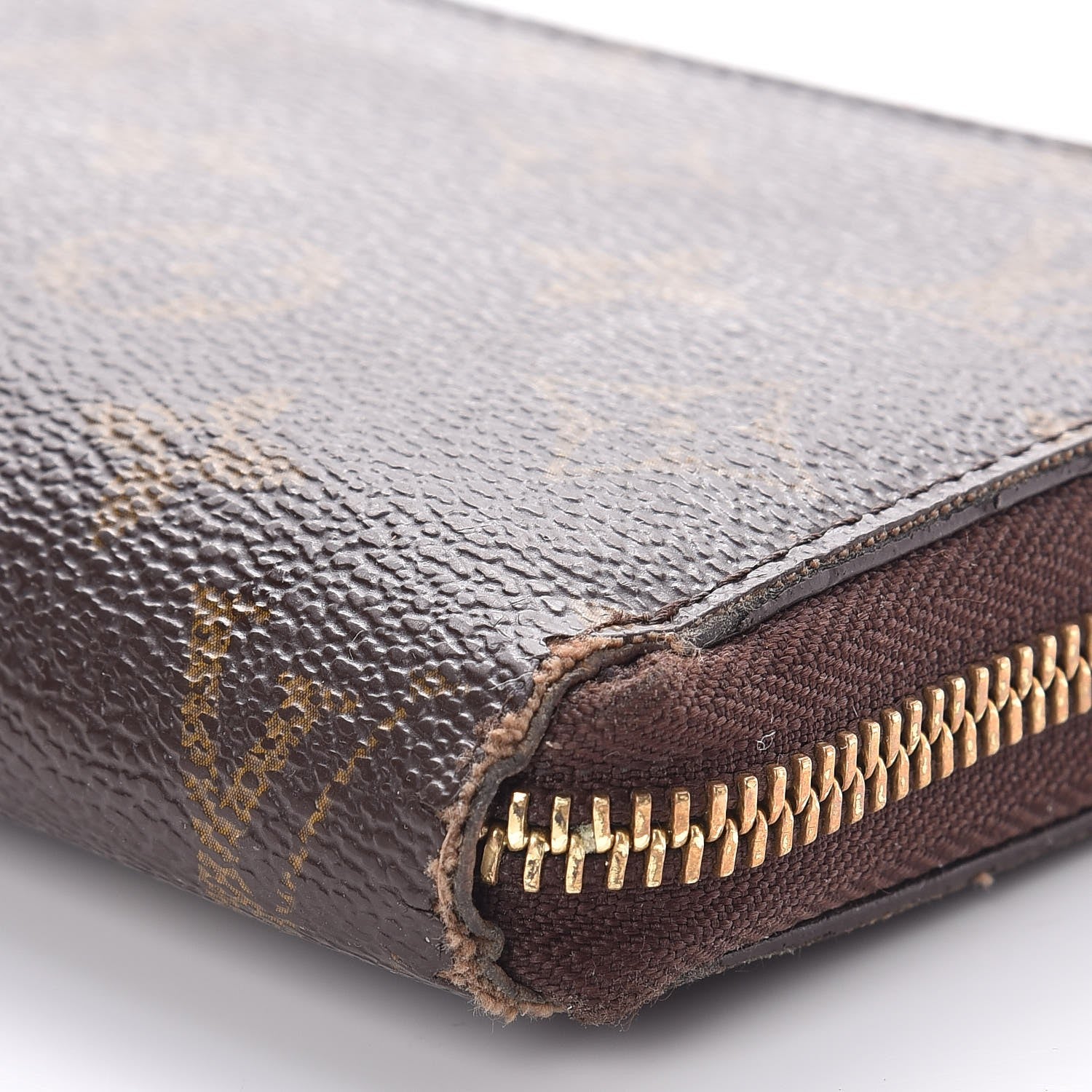 Louis Vuitton Monogram Zippy Wallet 6 of 13