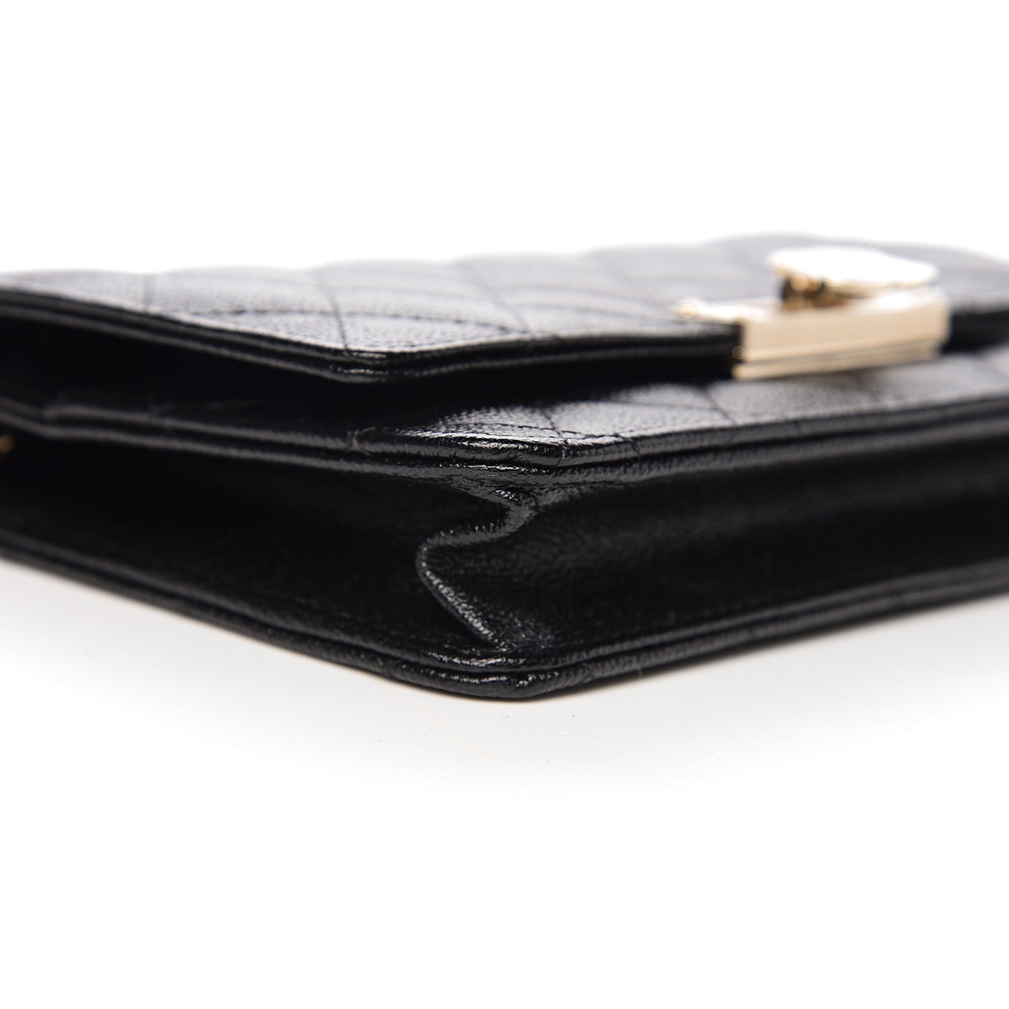 Caviar Quilted Golden Class Wallet On Chain WOC Black