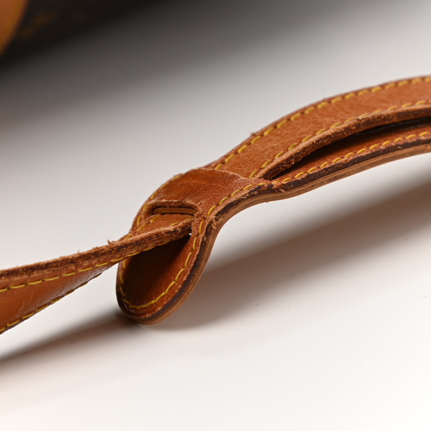Louis Vuitton Monogram Keepall Bandouliere 60 18 of 23