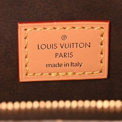 Louis Vuitton Monogram Mini Bumbag 6 of 9