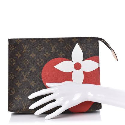 Louis Vuitton Monogram Game On Toiletry Pouch 26 2 of 9