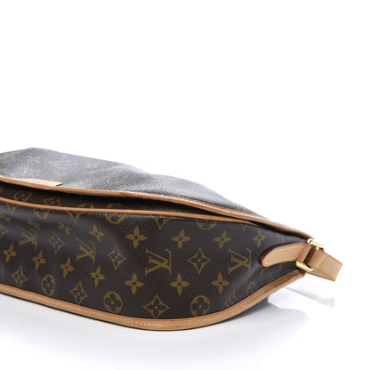 Louis Vuitton Monogram Menilmontant MM 7 of 12
